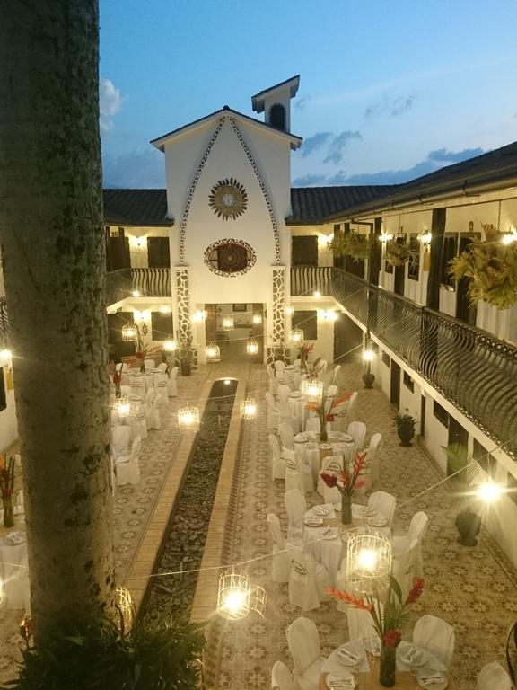 Casa Hotel Las Orquideas Circasia Exterior foto